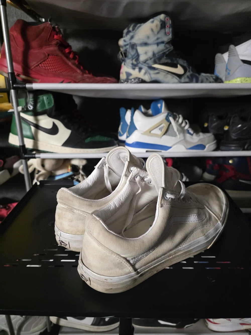 🔥 Well Worn! Vans Men's Size 9 Low-Top Old Skool Sneakers